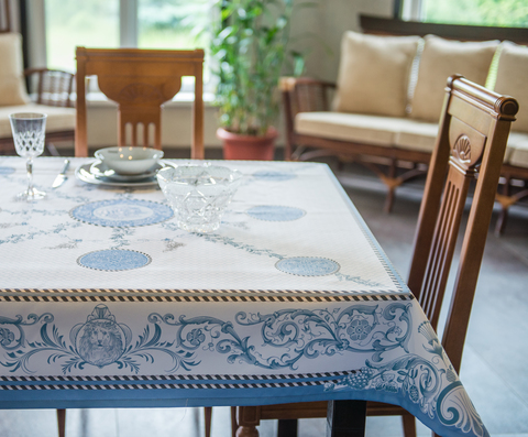 Скатерть 140x220 Blonder Home Laroux синяя