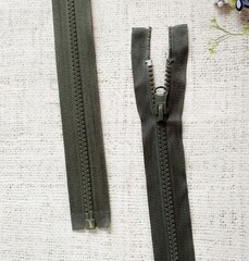 Молния трактор Т5, L 55 см, хаки