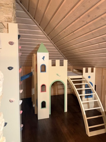 Игровой домик с горкой и спортивными элементами | Индивидуальный проект под заказ