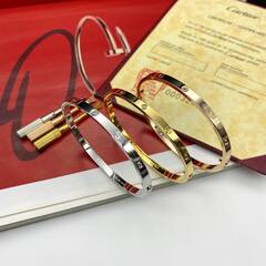 16235 - Браслет LOVE с отверткой тонкий с камнями, в люксовом качестве VGOLD