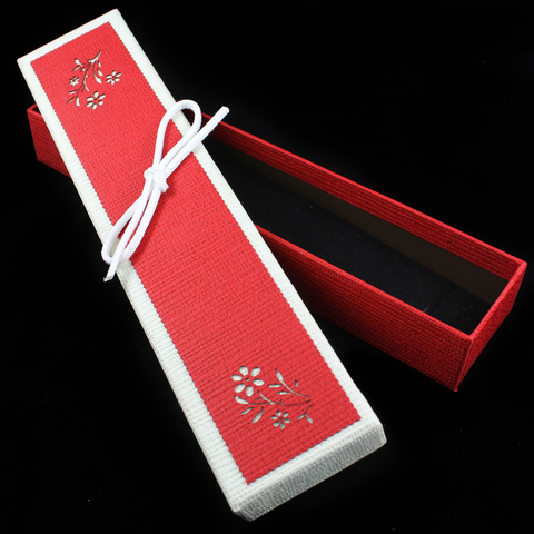 Подарочная коробка для украшений цвет красный/бежевый