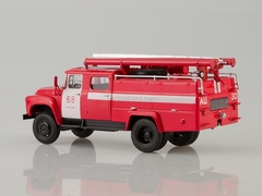 ZIL-130 AC-30(130)63A Moscow №68  fire engine 1:43 AutoHistory