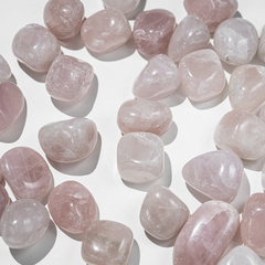 Камни натурального розового кварца, 26-41мм