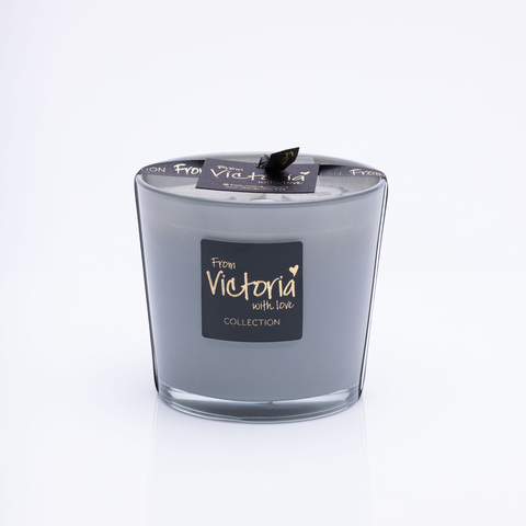 Свеча ароматическая 400г Victoria with Love Glossy grey
