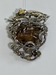 Цитрин (кулон из серебра)