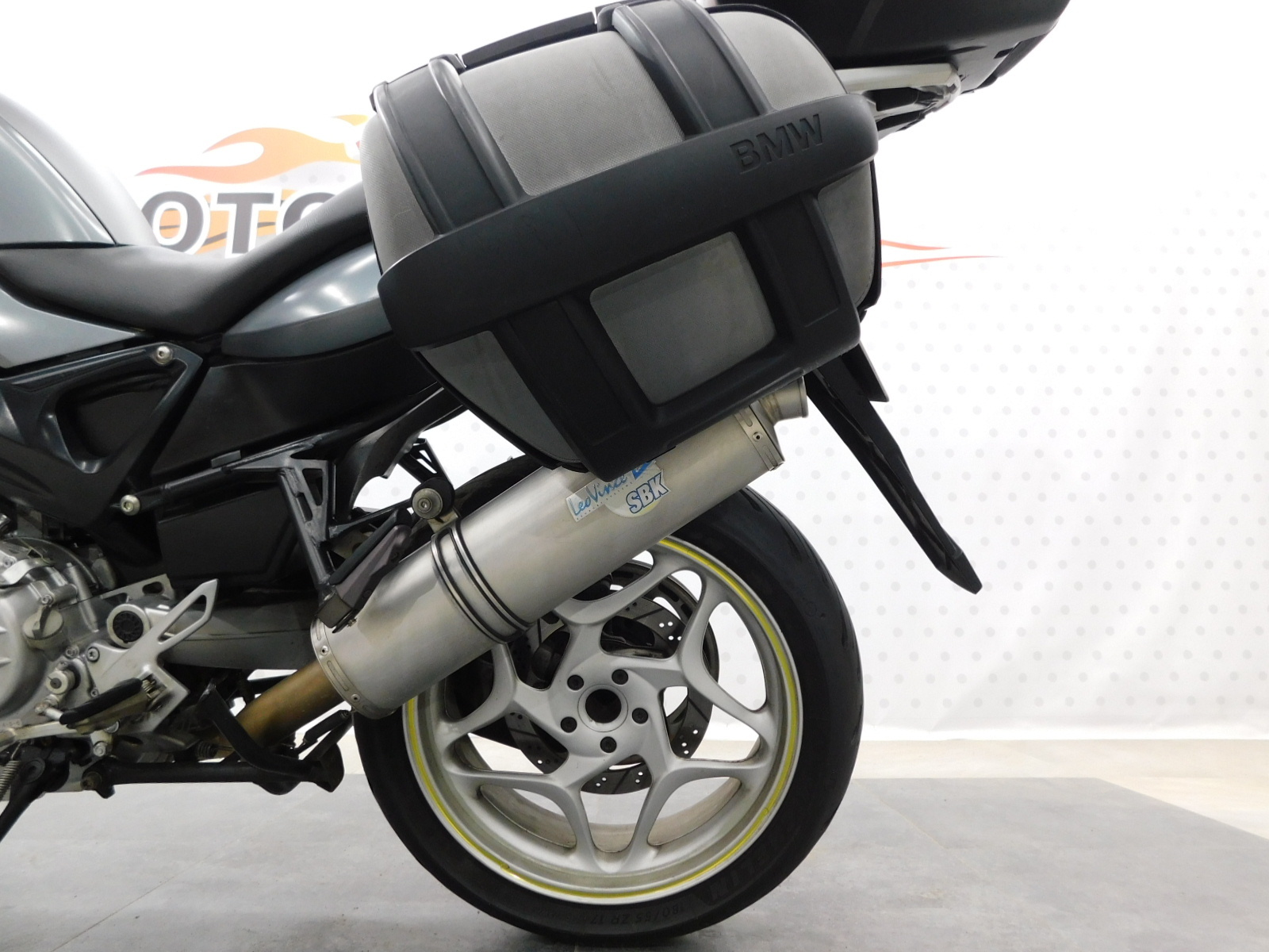 Bmw f800st luggage sales