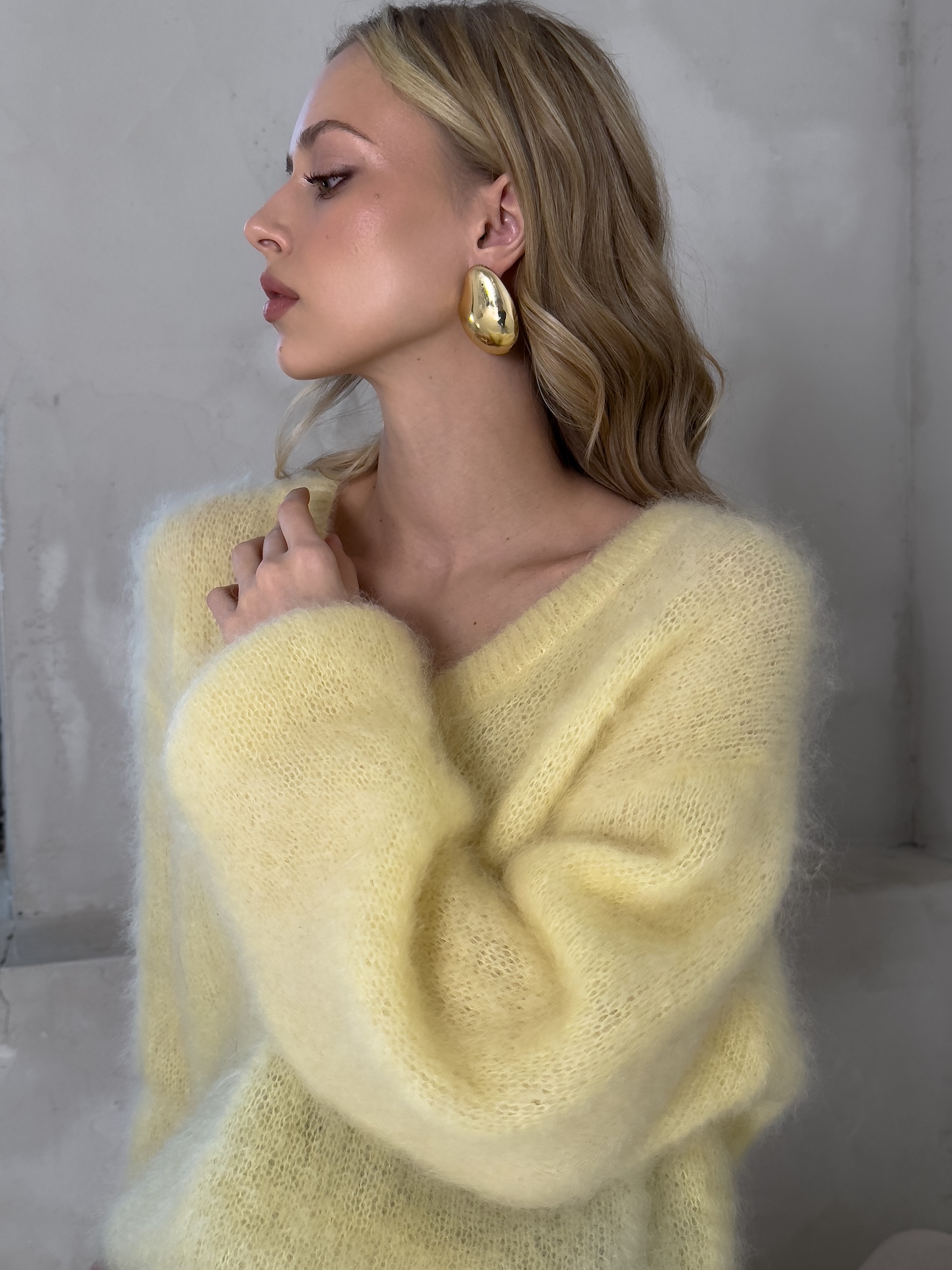 Серьги в виде выпуклых сфер