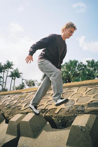 Джинсы Magamaev Bigger M light grey/washed светло-серые