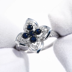 2011309-3 - Кольцо из белого золота с бриллиантами и сапфирами