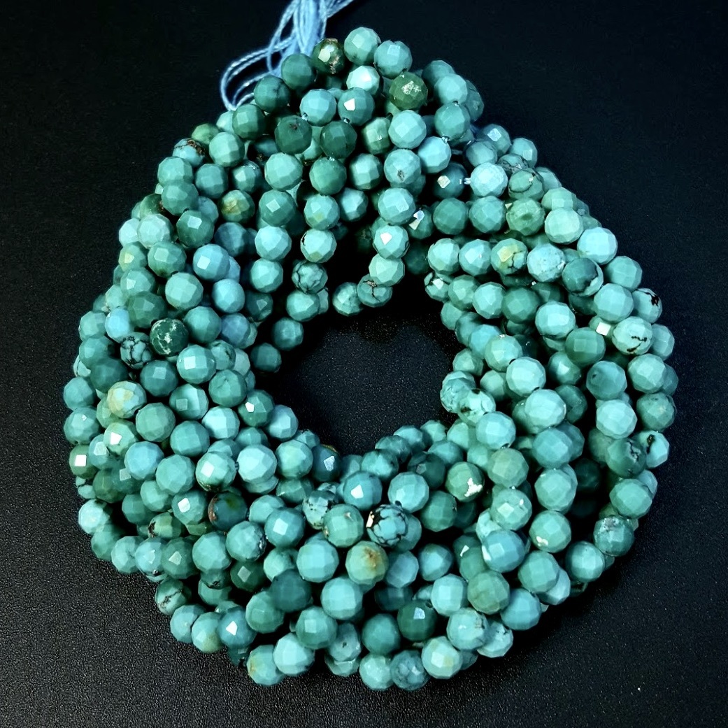 Бусины бирюза А+ граненая 4,5 мм, нить ~19 см 43 бусины – купить за 1 ...