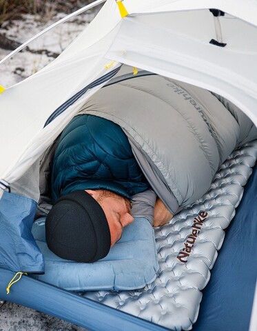 Коврик надувной Naturehike R5.8 M широкий