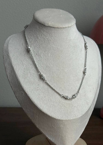 Колье в стилистике CHROME HEARTS