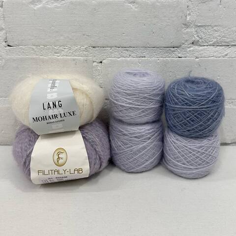 GARAGE SALE — лавандовый фантазийный набор зимней пряжи