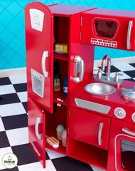 Игрушка кухня из дерева "Винтаж", цвет Красный (Red Vintage Kitchen)