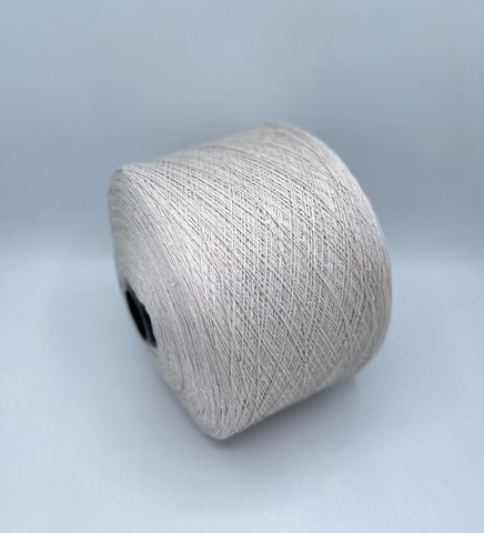 Бобинная пряжа (пр.Италия),Linette Pailletes, 450/100гр, 80% Лен, 20% Полиэстер(пайетка), цвет-Алебастр+пайетка. арт.36732