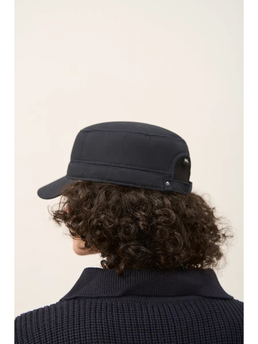 Кепка утепленная с ушками