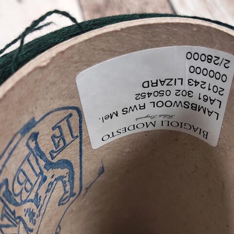 Смотка шерсть ягненка BIAGIOLI MODESTO / LAMBSWOOL 2*2/28 зеленый малахитовый