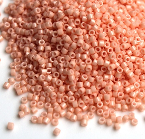 DB-0206 Бисер цилиндрический Миюки делика 11/0 Лосось /Miyuki delica 11/0 Ceylon Salmon