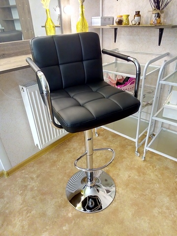 Барный стул с подлокотниками KrugerARM/КрюгерАРМ (стул стилиста/визажиста)