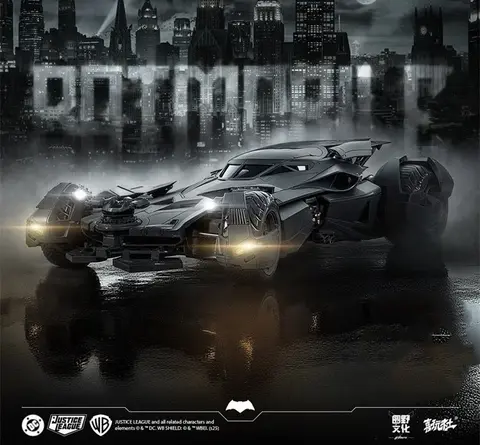 Бэтмобиль Бэтмена из фильма Лига справедливости Сборная модель 1/12