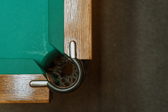 Стол / пирамида 