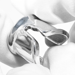 Кольцо рваное из серебра 925 пробы style коллекция Elsa Peretti Bone cuff