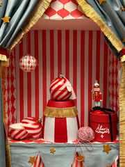 Новогодняя ароматическая свеча-шар "На манеже"