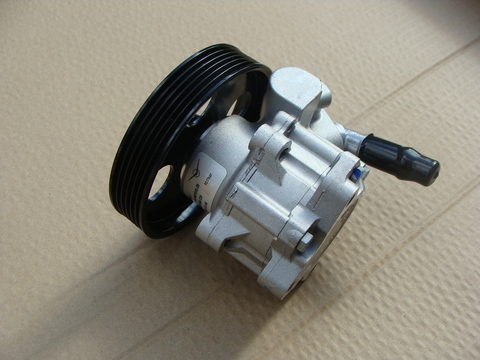 насос ГУР дв.ЗМЗ 4091 УАЗ 452 Е-4 (Bosch) с 2016 г. (ООО УАЗ)  2206-95-3407010-20