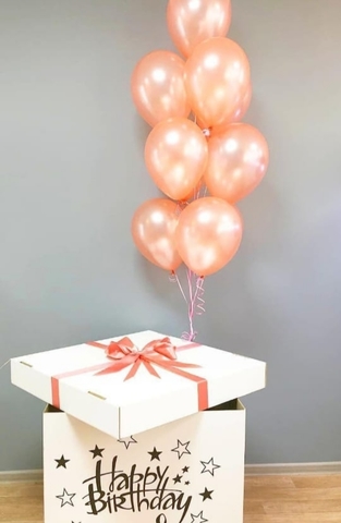 Белая коробка с шариками розовое золото