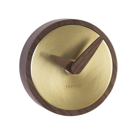 Настенные часы Nomon Atomo Pared Gold (корпус - орех/основание - латунь/стрелки - орех). D=10см, H=10,5см