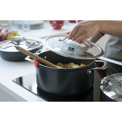 Кастрюля антипригарная 7л 28см Beka Titan