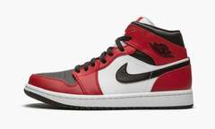 Air Jordan 1 Mid "Chicago - Black Toe"