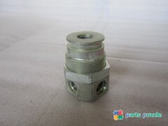 Адаптeр, переходник (тройник) топливного коллектора / ADAPTOR АРТ: 994-856