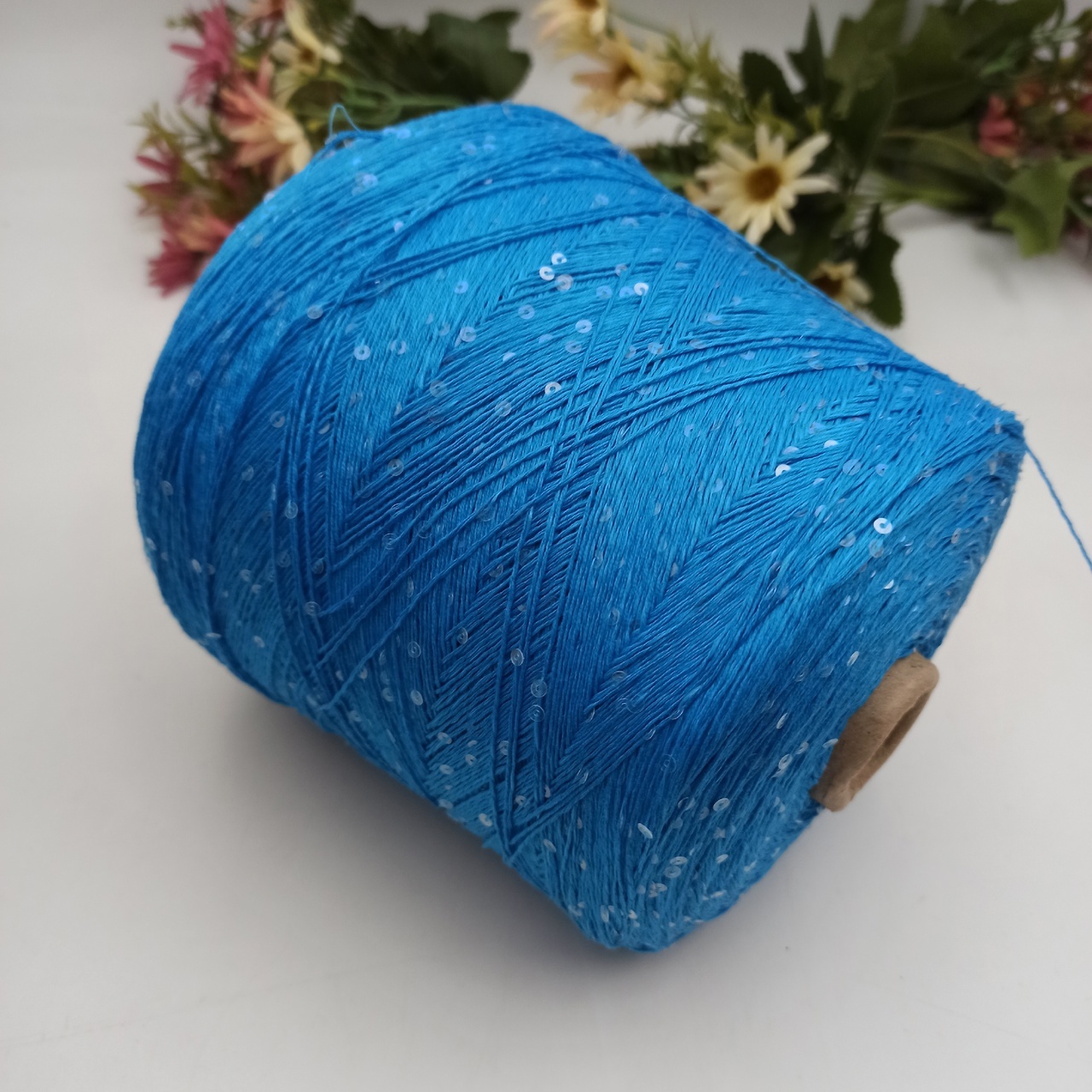 Cotton Stellar - 010 Яркий голубой, пайетка прозрачная 3мм
