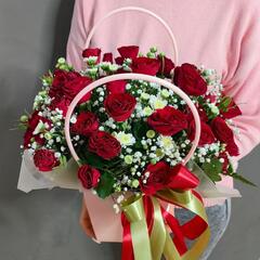 Сумочка с кустовыми розами