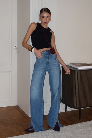 Джинсы Straight fit
