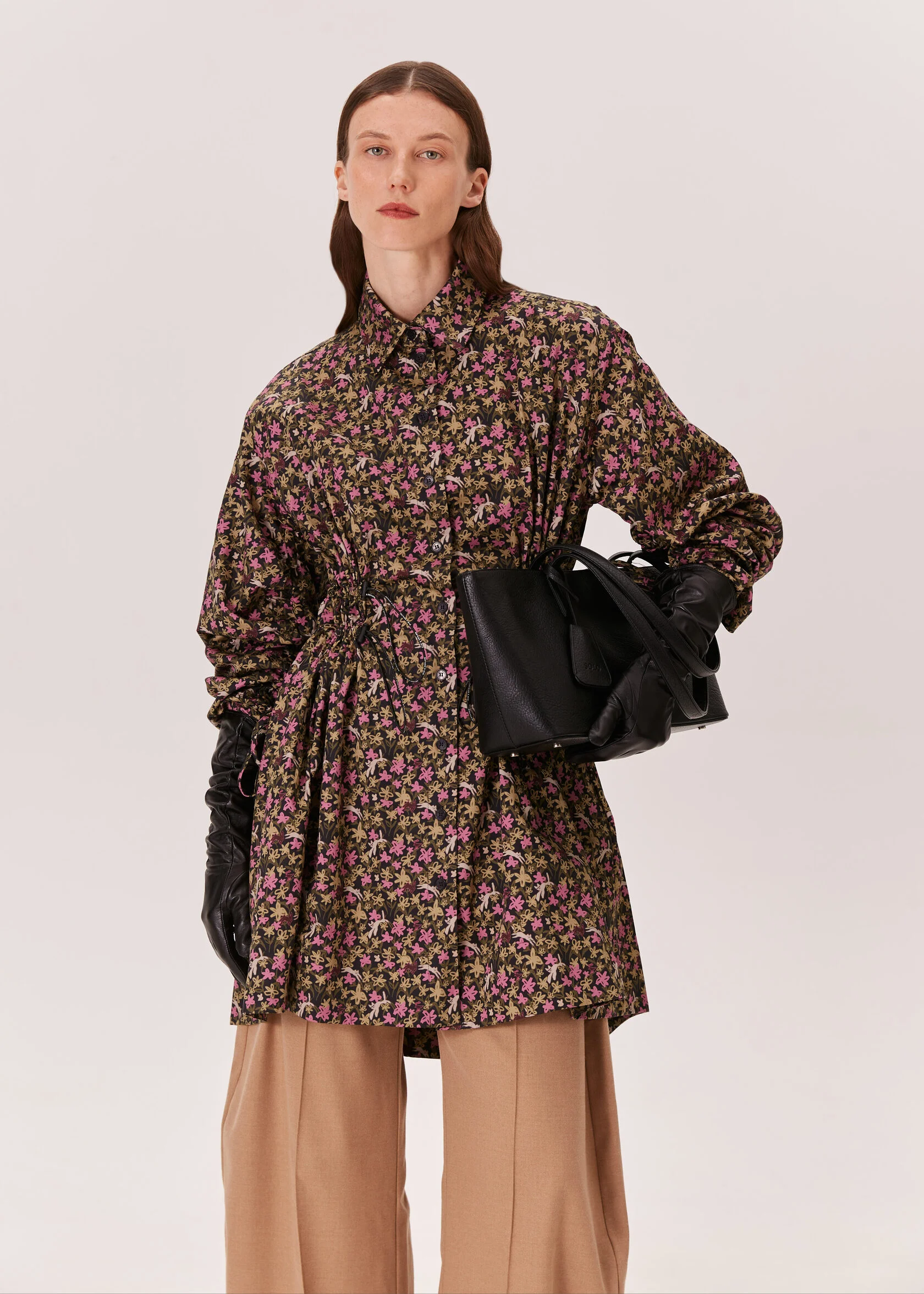 Платье-мини MAGIC FLOWERS зелено-розового цвета