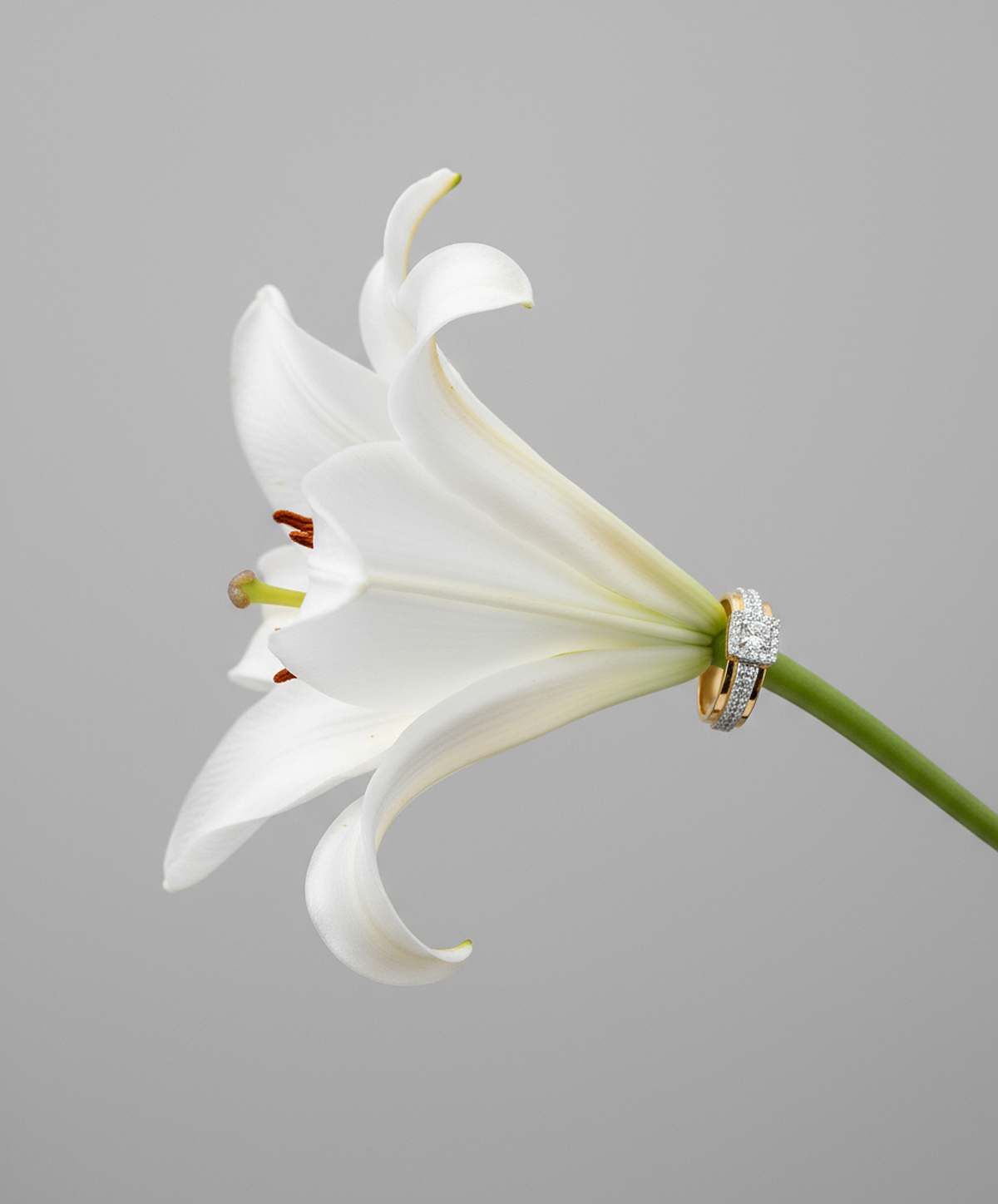 Кольцо из золота с фианитом, 019341