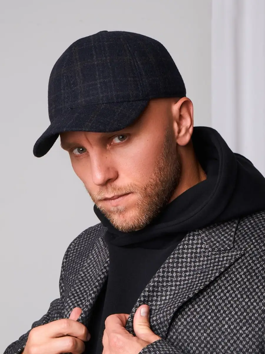 Кепка утепленная с ушками драповая