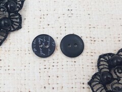 Пуговицы, d 1,5 см