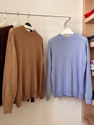 Джемпер голубой c люрексом с круглым вырезом горловины из 100% мериноса