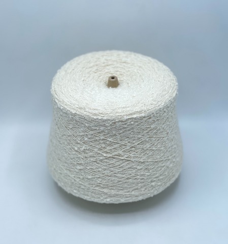 Бобинная пряжа, Aton. 620м, 100%Хлопок, Молочный(43) арт.37635