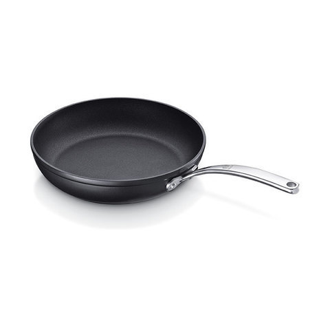 Сковорода 24см Beka Titan