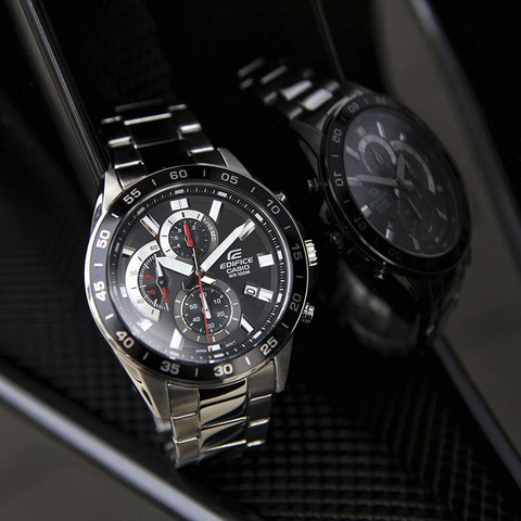 Часы Casio EFV-550D-1A