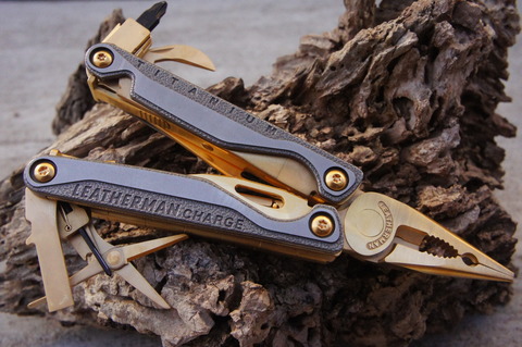 Мультитул Leatherman Charge TTi (831822)