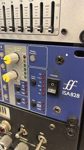 Focusrite FF ISA 828