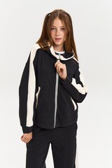 Толстовка дл/р д/д DELORAS 22773