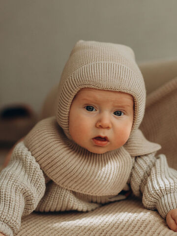 Шапка с манишкой (Капор)