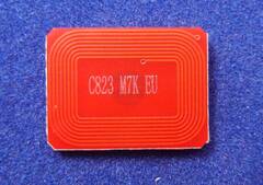Чип для тонер-картриджа OKI C823. Цвет пурпурный. Ресурс 7K