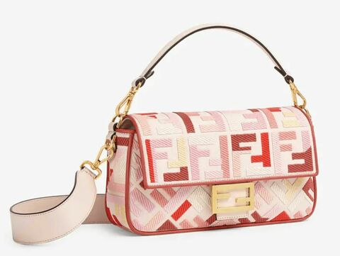 Сумка Fendi Baguette из холщовой ткани Ff розового цвета
